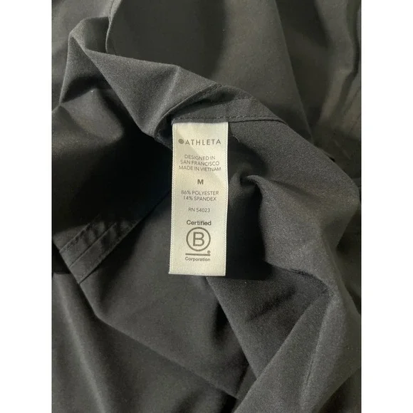 Athleta sleeveless large black tank - Picture 5 of 7